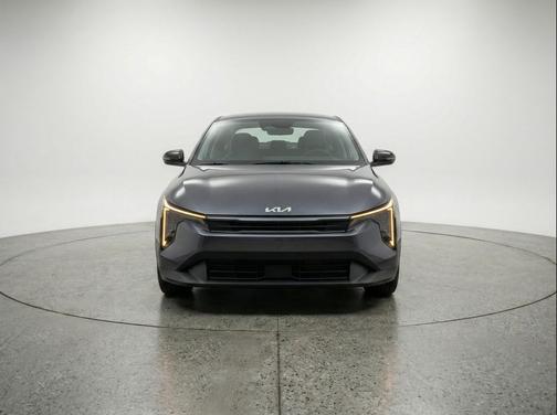 Interstellar Gray 2025 Kia K4 LXS