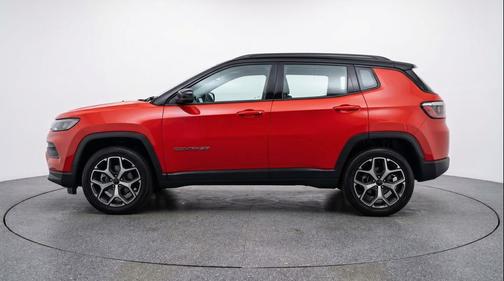 Red Hot Pearlcoat 2025 Jeep Compass Limited