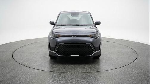 Gravity Gray 2025 Kia Soul LX