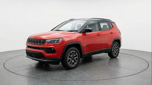 Red Hot Pearlcoat 2025 Jeep Compass Trailhawk
