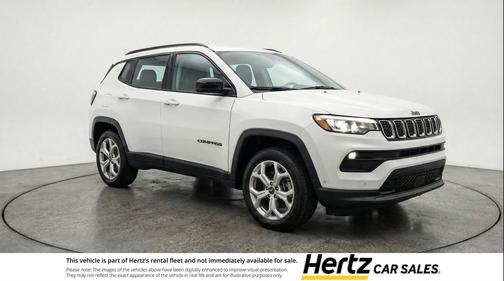 Bright White Clearcoat 2025 Jeep Compass Latitude