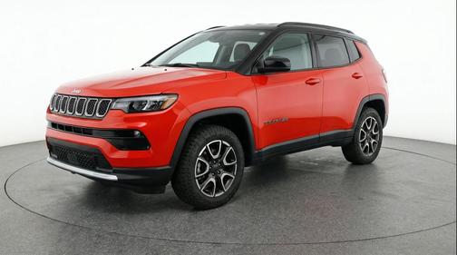 Red Hot Pearlcoat 2025 Jeep Compass Trailhawk