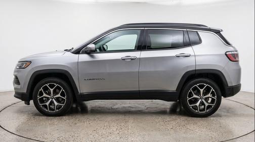 Silver Zynith Metallic Clearcoat 2025 Jeep Compass Limited