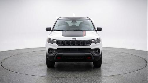 White 2025 Jeep Compass Trailhawk