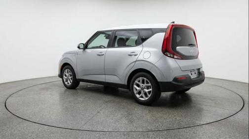 Steel Gray 2025 Kia Soul LX