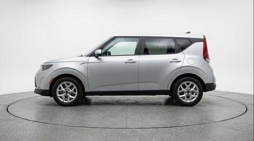Steel Gray 2025 Kia Soul LX