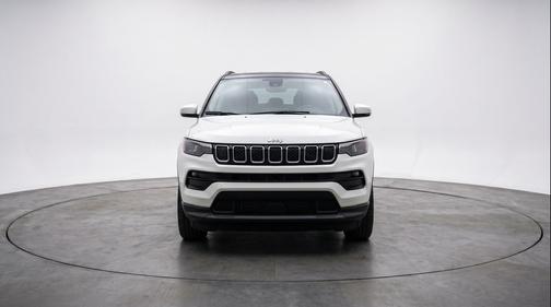 Bright White Clearcoat 2025 Jeep Compass Limited