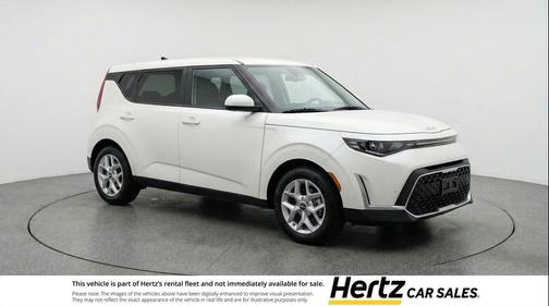 Snow White Pearl 2025 Kia Soul LX