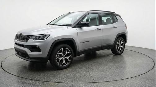Silver Zynith Metallic Clearcoat 2025 Jeep Compass Limited