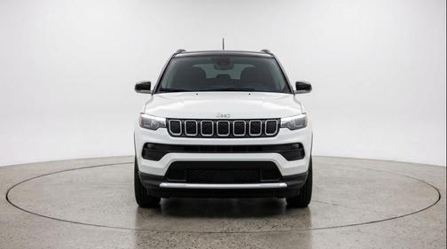 Bright White Clearcoat 2025 Jeep Compass Limited