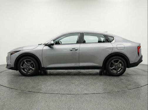 Steel Gray 2025 Kia K4 LXS