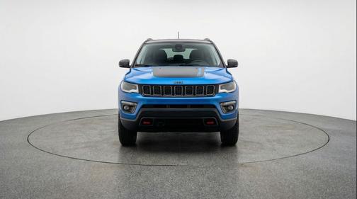 Hydro Blue Pearlcoat 2025 Jeep Compass Trailhawk