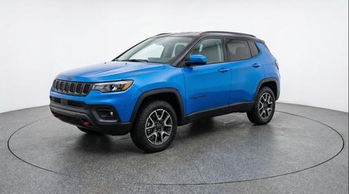 Hydro Blue Pearlcoat 2025 Jeep Compass Trailhawk