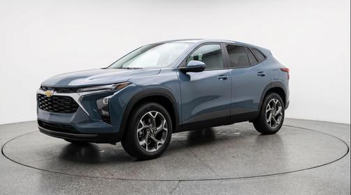 Gray 2025 Chevrolet Trax LT