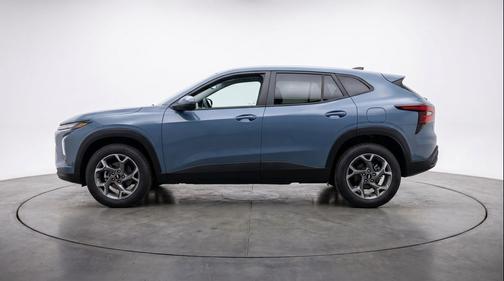 Gray 2025 Chevrolet Trax LT