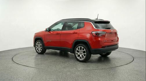 Red Hot Pearlcoat 2025 Jeep Compass Limited