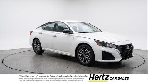 Glacier White 2025 Nissan Altima SV FWD