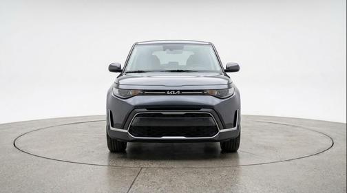 Gravity Gray 2025 Kia Soul LX
