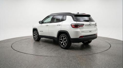 Bright White Clearcoat 2025 Jeep Compass Limited