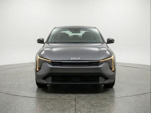 Interstellar Gray 2025 Kia K4 LXS