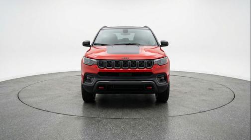 Red Hot Pearlcoat 2025 Jeep Compass Trailhawk