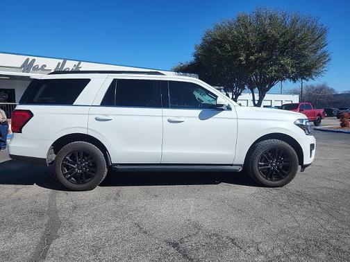 2022 Ford Expedition XLT