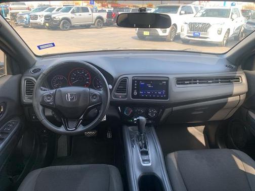 2022 Honda HR-V SPORT