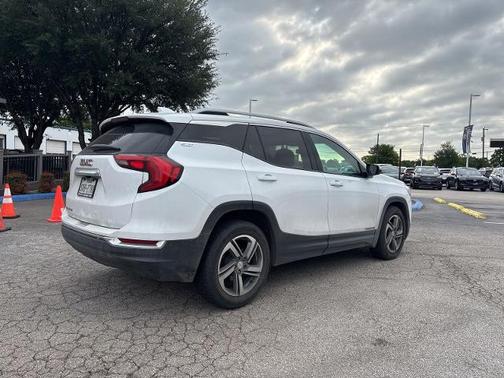 Summit White 2020 GMC Terrain SLT