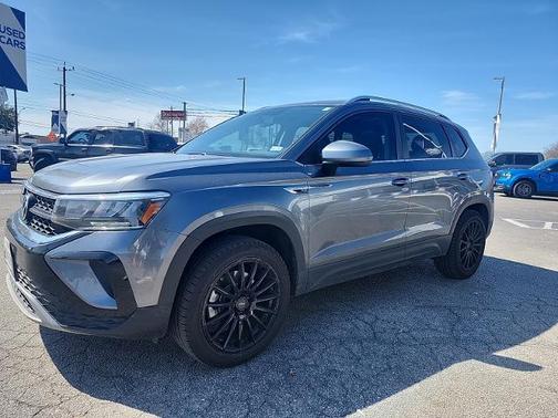 2022 Volkswagen Taos 1.5T SE