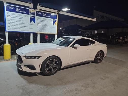 2024 Ford Mustang ECOBOOST