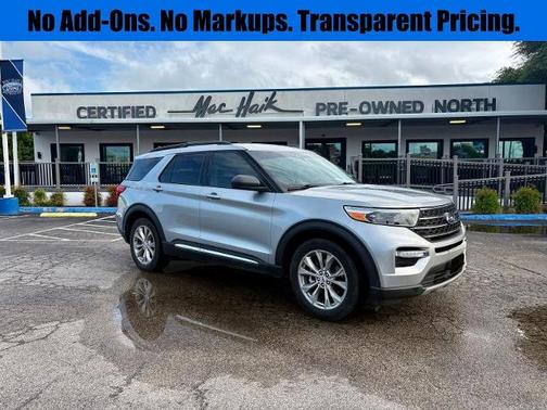 ICONIC SILVER METALLIC 2023 Ford Explorer XLT