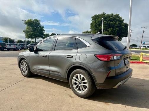 CARBONIZED GRAY 2022 Ford Escape SE