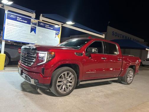 2024 GMC Sierra 1500 DENALI