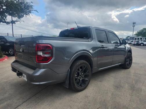 CARBONIZED GRAY METALLIC 2025 Ford Maverick LOBO HIGH