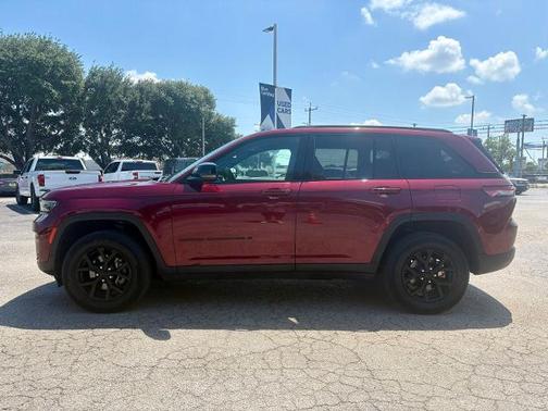 Velvet Red Pearlcoat 2024 Jeep Grand Cherokee LAREDO