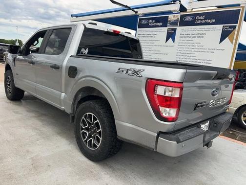 ICONIC SILVER METALLIC 2022 Ford F-150 XL