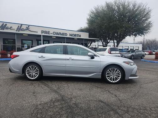 2020 Toyota Avalon LIMITED