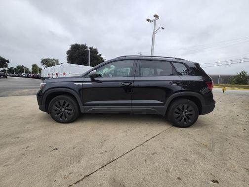 2022 Volkswagen Taos 1.5T S