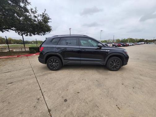 2022 Volkswagen Taos 1.5T S