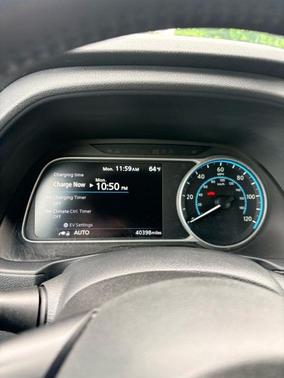Gun Metallic 2020 Nissan Leaf SV