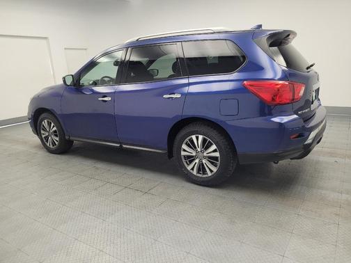 2020 Nissan Pathfinder SV