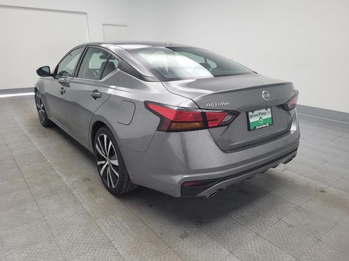 2022 Nissan Altima SR FWD