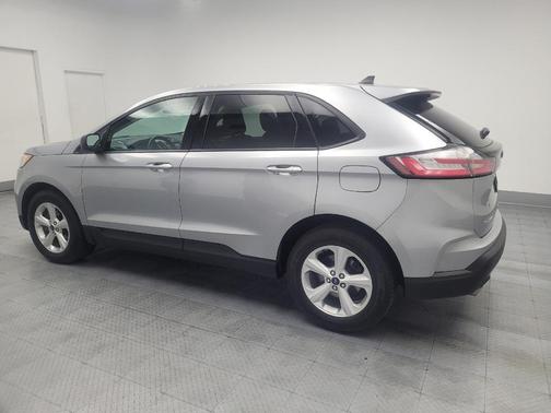 2020 Ford Edge SE