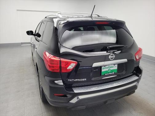 2018 Nissan Pathfinder S
