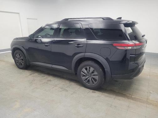 2022 Nissan Pathfinder SV 4WD