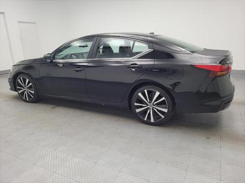 2020 Nissan Altima SR FWD