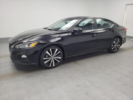 2020 Nissan Altima SR FWD