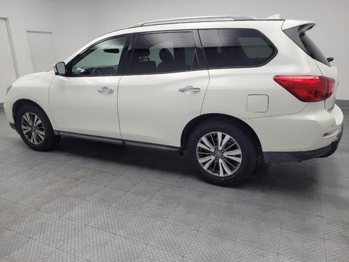 2019 Nissan Pathfinder SL