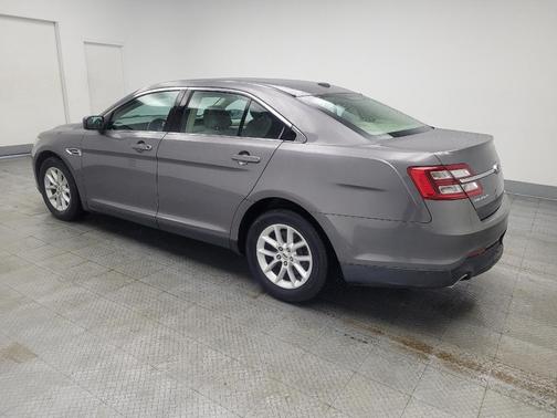 2014 Ford Taurus SE