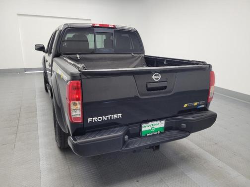 2017 Nissan Frontier Desert Runner